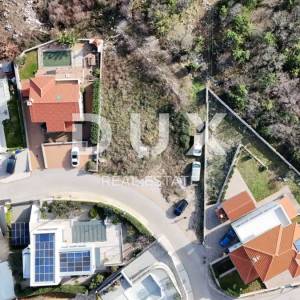 OTOK KRK, KRK (okolica) - Urbana vila s panoramskim pogledom na more