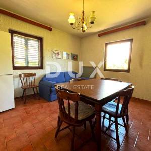 OTOK KRK - Kuća na osami, 400 maslina, 10.000 m2 terena!