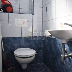 Otok Krk, kuća s 3 apartmana i pogledom na more