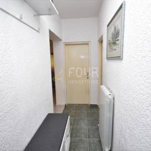 Otok Krk, kuća s 3 apartmana i pogledom na more