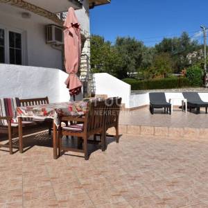 Otok Krk, kuća s 3 apartmana i pogledom na more