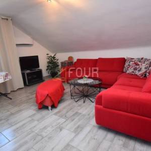 Otok Krk, kuća s 3 apartmana i pogledom na more