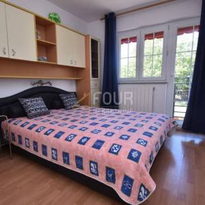 Otok Krk, kuća s 3 apartmana i pogledom na more