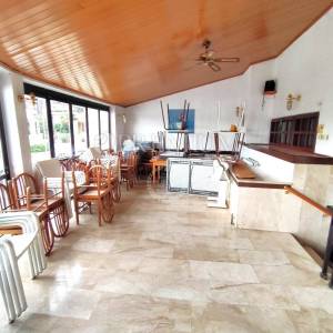 Otok Krk, kuća s restoranom i apartmanom, prvi red do mora!