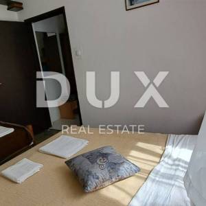 OTOK KRK, LINARDIĆI - lijepa kuća s pet apartmana