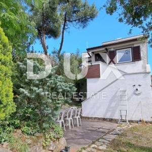 OTOK KRK, LINARDIĆI - lijepa kuća s pet apartmana