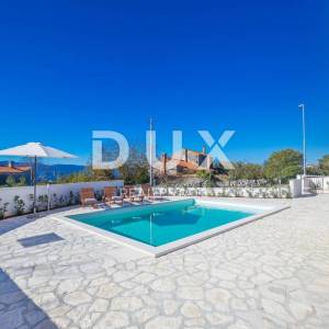 OTOK KRK, LINARDIĆI - Vila s bazenom i pogledom na more