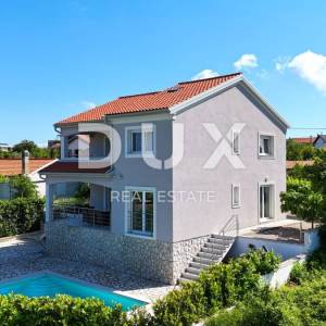 OTOK KRK, LINARDIĆI - Vila s bazenom i pogledom na more