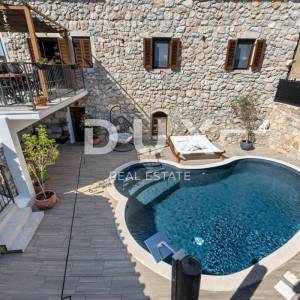 Otok Krk - Luksuzna kamena vila s bazenom
