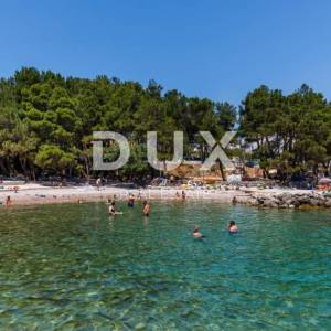 Otok Krk - Luxuzni apartman u novogradnji prvi red do mora!