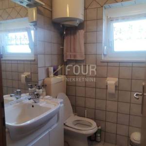 Otok Krk, Malinska, 2s+db, apartman s terasom i pogledom na more