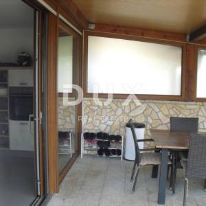 OTOK KRK, MALINSKA - 3S+DB u prizemlju sa okućnicom 400 m2
