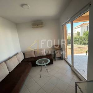 Otok Krk, Malinska, 56.20m2, 2s+db, terasa, okućnica