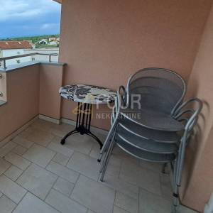 Otok Krk, Malinska, 61m2, 2s+db, terasa