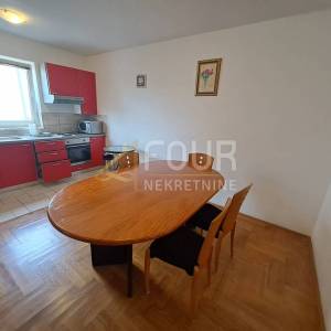 Otok Krk, Malinska, 61m2, 2s+db, terasa