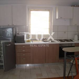 OTOK KRK, MALINSKA - Apartman 2S+DB sa pogledom i parkingom