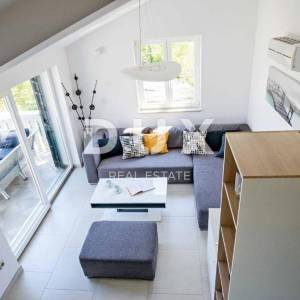 OTOK KRK, MALINSKA - Apartman 4S+DB na 200m od mora