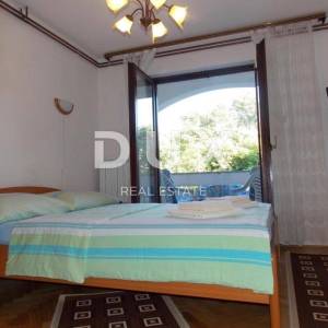 OTOK KRK, MALINSKA - Dvojna kuća sa 7 apartmana