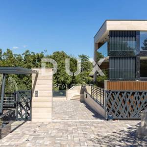 OTOK KRK, MALINSKA - Ekskluzivan Penthouse s privatnim bazenom blizu mora