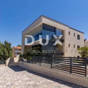 OTOK KRK, MALINSKA - Ekskluzivan Penthouse s privatnim bazenom blizu mora