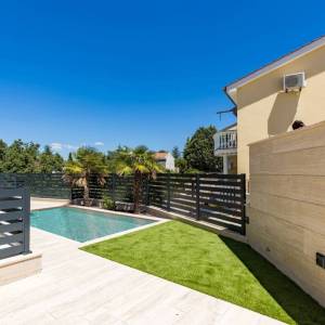 OTOK KRK, MALINSKA - Ekskluzivan Penthouse s privatnim bazenom blizu mora