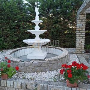 Otok Krk, Malinska, kuća s 4 stana, bungalov, uređna okućnica, blizina mora