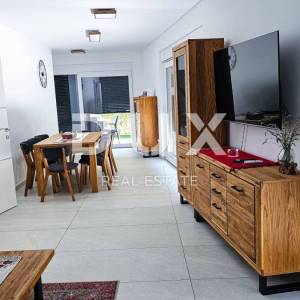 OTOK KRK, MALINSKA - Kuća u centru? Garaža, kaskadni vrt, terasa, namješteno po mjeri!!