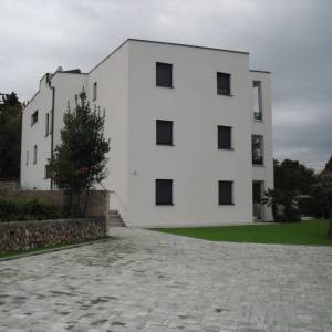OTOK KRK, MALINSKA - Luksuzni penthouse 100 m od mora