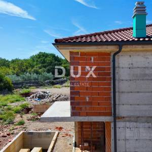 OTOK KRK, MALINSKA - Moderna dvojna kuća s pogledom na more