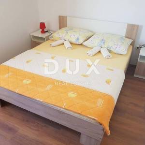OTOK KRK, MALINSKA (okolica) - Kuća s 4 apartmana i uređenom okućnicom