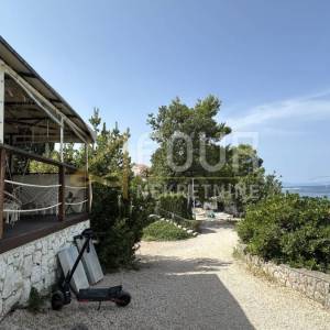 Otok Krk, Malinska - okolica, poslovni prostor, 150m2