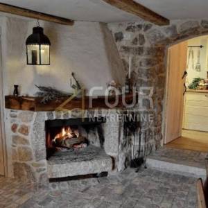 Otok Krk, Malinska - okolica, kuća u nizu s bazenom