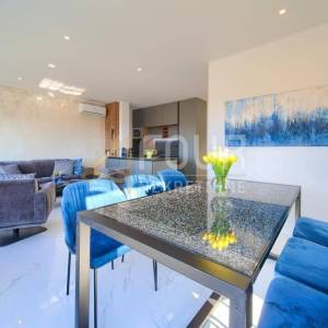 Otok Krk, Malinska, penthouse 95.82m2 - u naravi 2 stana, pogled na more