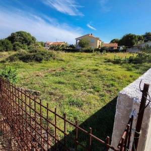 OTOK KRK, MALINSKA - ravno pravokutno građevinsko zemljište 507m2