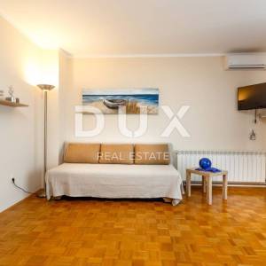 OTOK KRK, MALINSKA - Renovirana apartmanska kuća u blizini mora