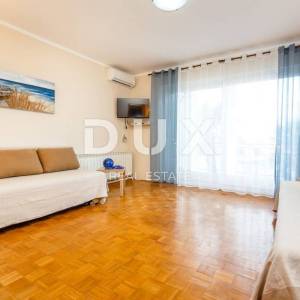 OTOK KRK, MALINSKA - Renovirana apartmanska kuća u blizini mora
