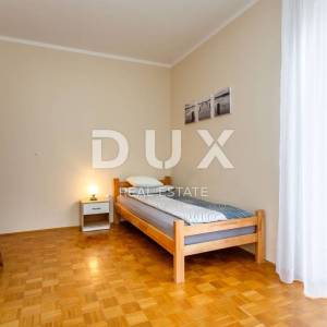 OTOK KRK, MALINSKA - Renovirana apartmanska kuća u blizini mora