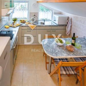 OTOK KRK, MALINSKA - Renovirana apartmanska kuća u blizini mora