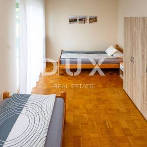 OTOK KRK, MALINSKA - Renovirana apartmanska kuća u blizini mora