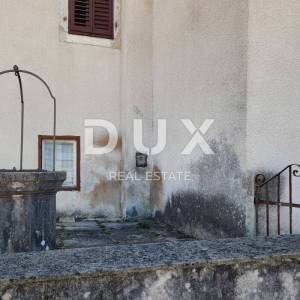 OTOK KRK, MALINSKA – Stara kamena kuća s okućnicom