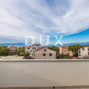 OTOK KRK, MALINSKA - vila s bazenom i pogledom na more