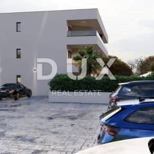 OTOK KRK, MALINSKA - vrhunski penthouse s bazenom u novogradnji