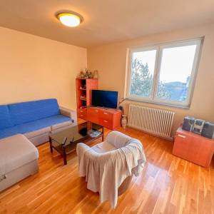 OTOK KRK, NJIVICE - 2S+DB s pogledom na more
