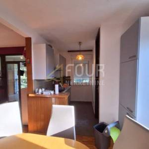 Otok Krk, Njivice, 54.44m2, 1s+db, lođa
