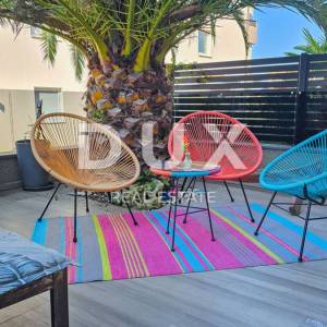 OTOK KRK, NJIVICE - Apartman sa okućnicom 150 m od mora