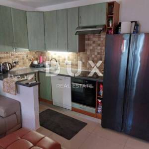 OTOK KRK, NJIVICE - Apartman 50 m2 300 m od mora