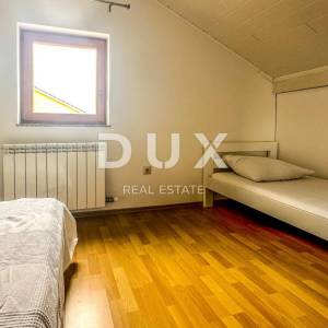OTOK KRK, NJIVICE- Apartman u potkrovlju s pogledom na cijeli Kvarner