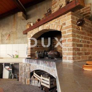 OTOK KRK, NJIVICE - Apartmanska kuća s panoramskim pogledom na more