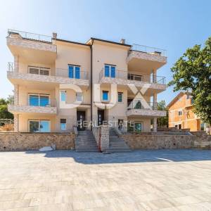 OTOK KRK, NJIVICE - Apartman na drugoj katu s panoramskim pogledom na more