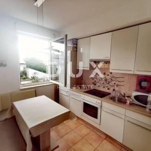 OTOK KRK, NJIVICE - Dva apartmana s pogledom na more